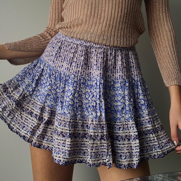 BCBG MAXAZRIA Patterned Skirt - Picture 1 of 1